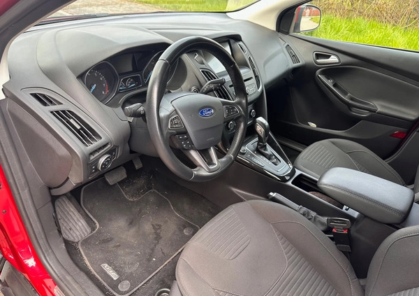Ford Focus cena 41900 przebieg: 111500, rok produkcji 2018 z Wejherowo małe 137
